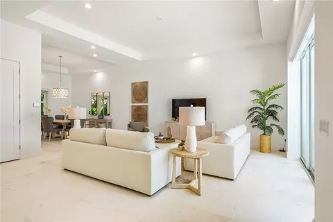 $1,495,000 | 30 Strand Drive, Vero Beach, FL 32963