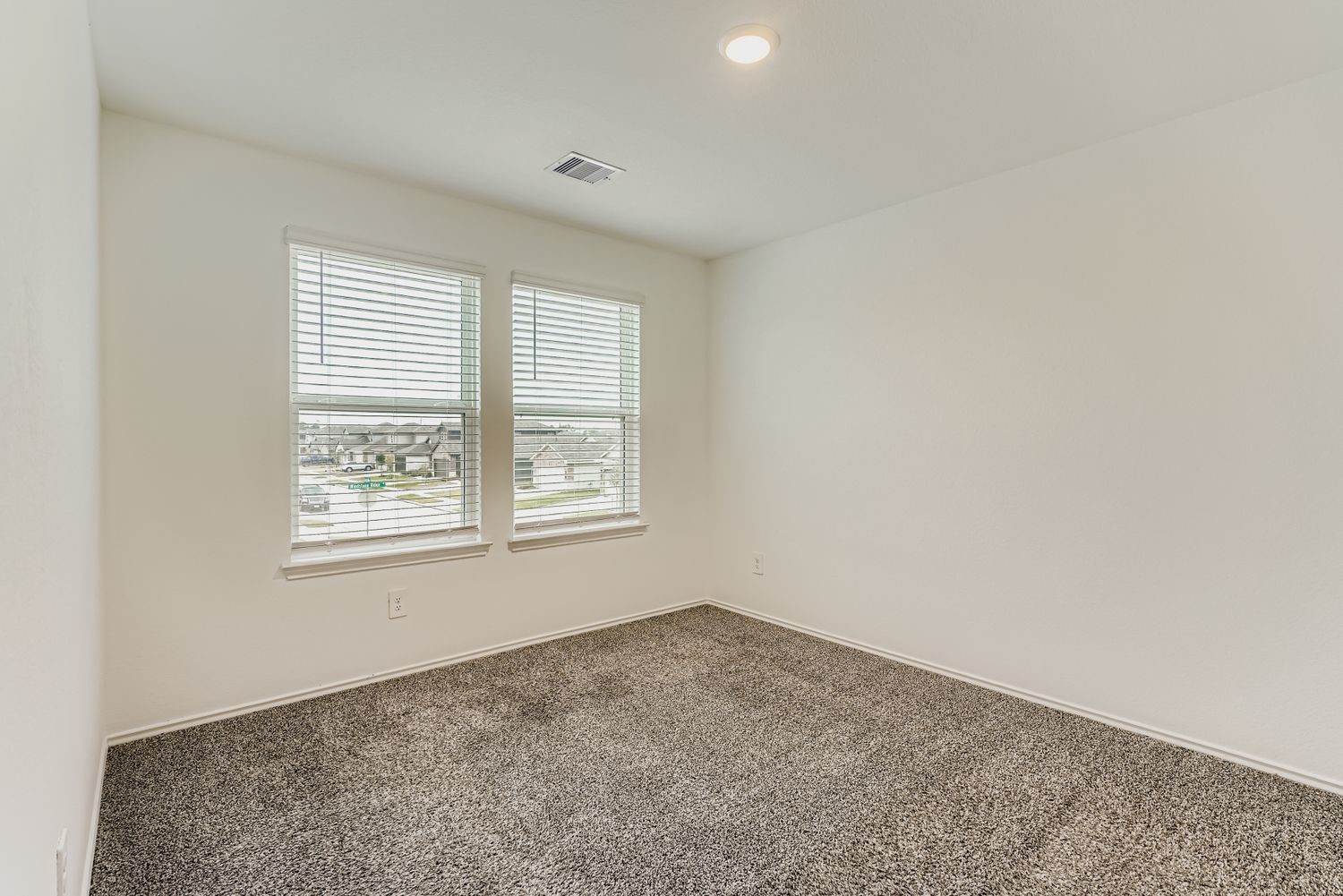 1726 Windstone Ridge Drive Houston, TX 77014 - Photo 17 of 28 an empty room with a window