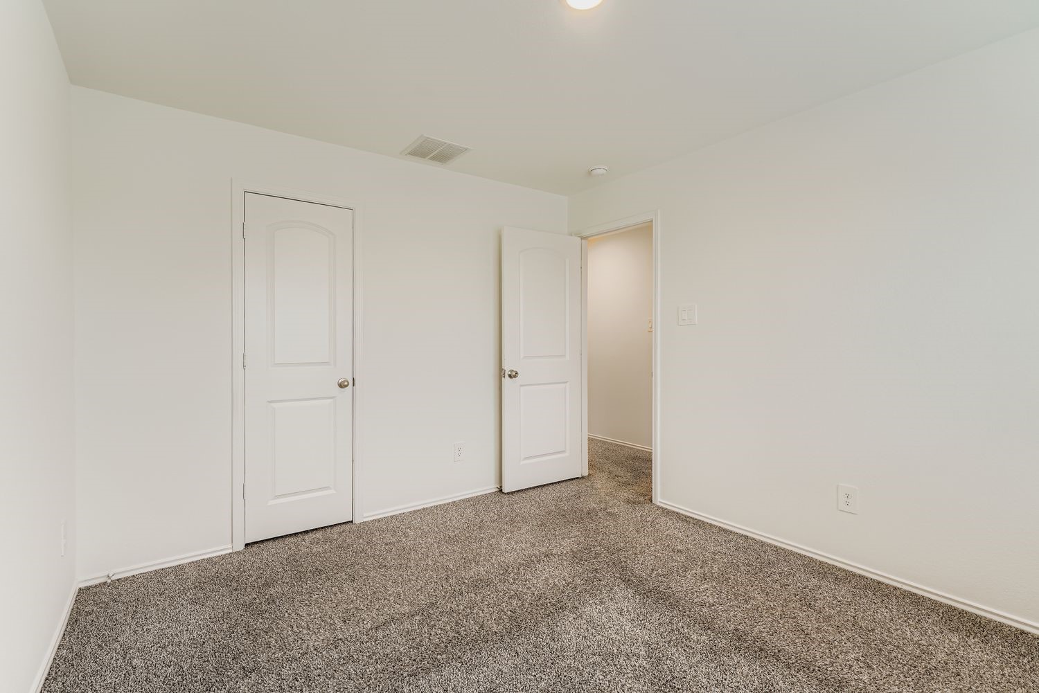 1726 Windstone Ridge Drive Houston, TX 77014 - Photo 18 of 28 a view of an empty room