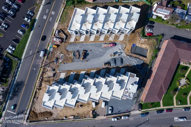 a view of a city with sky view