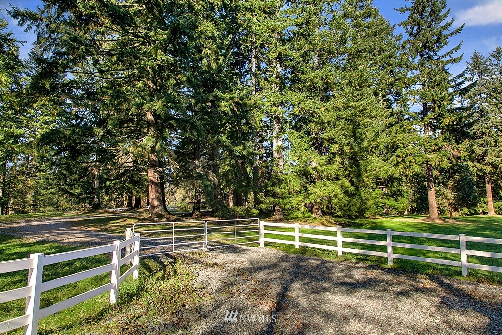 14550 Tiger Mountain Road Southeast Issaquah, WA 98027 - Photo 1 of 10 Gallery Image 1