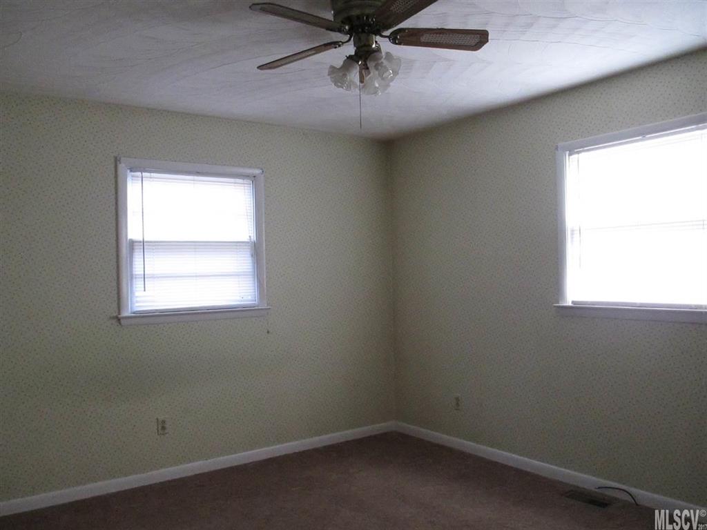3367 Lester Street Conover, NC 28613 - Photo 10 of 13 Gallery Image 10
