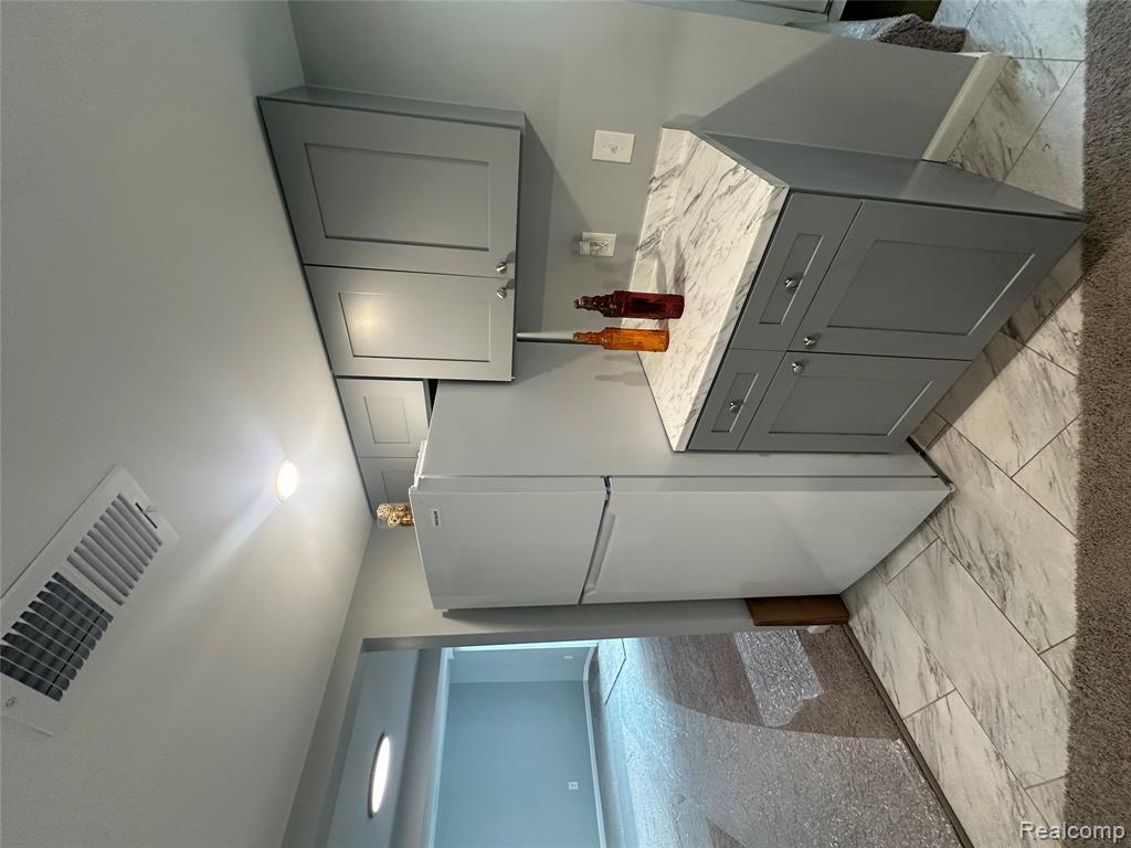 17788 Quarry Road Riverview, MI 48193 - Photo 11 of 25 Gallery Image 11