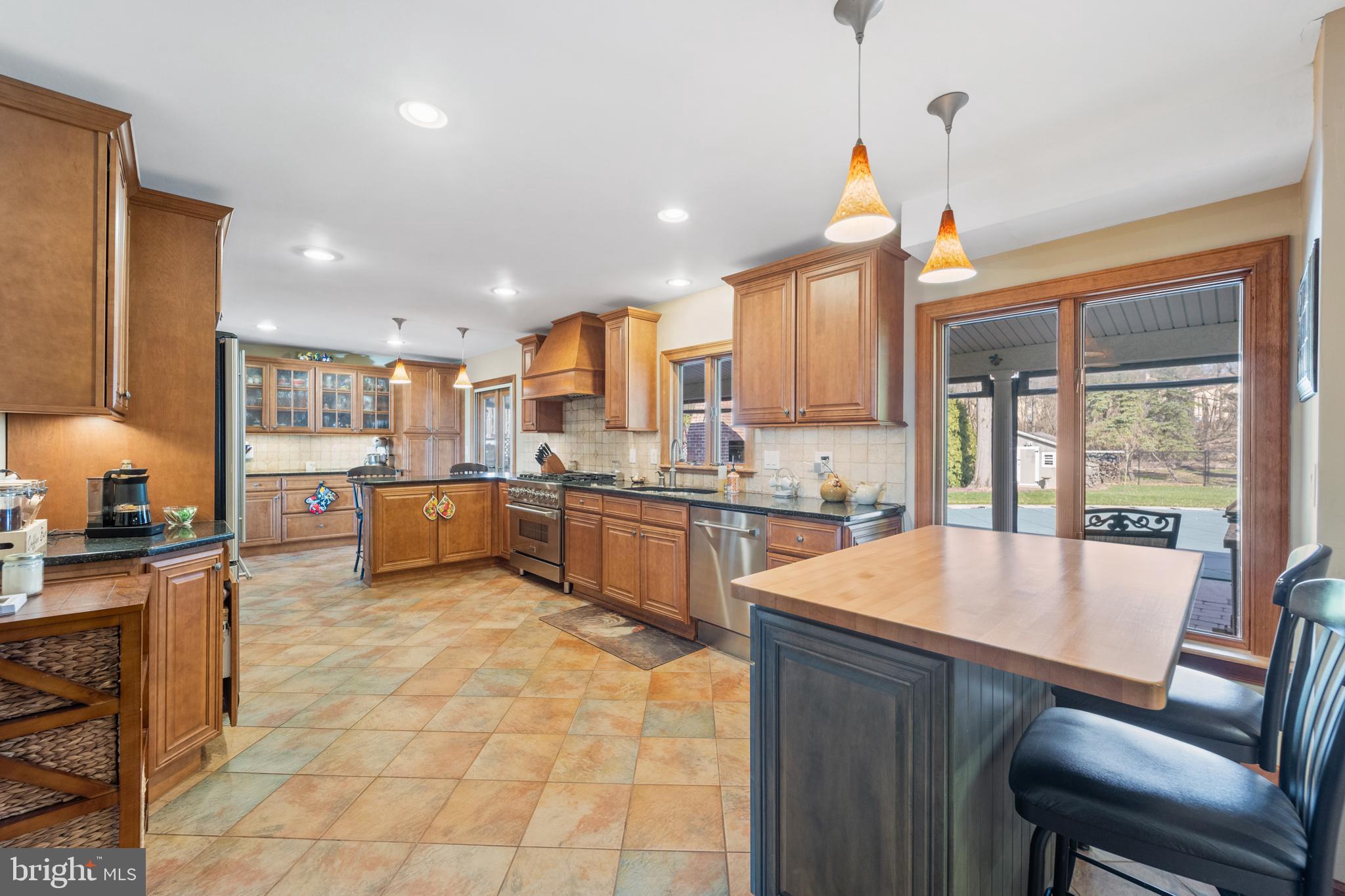 316 Centennial Road Warminster, PA 18974 - Photo 14 of 53 Gallery Image 14