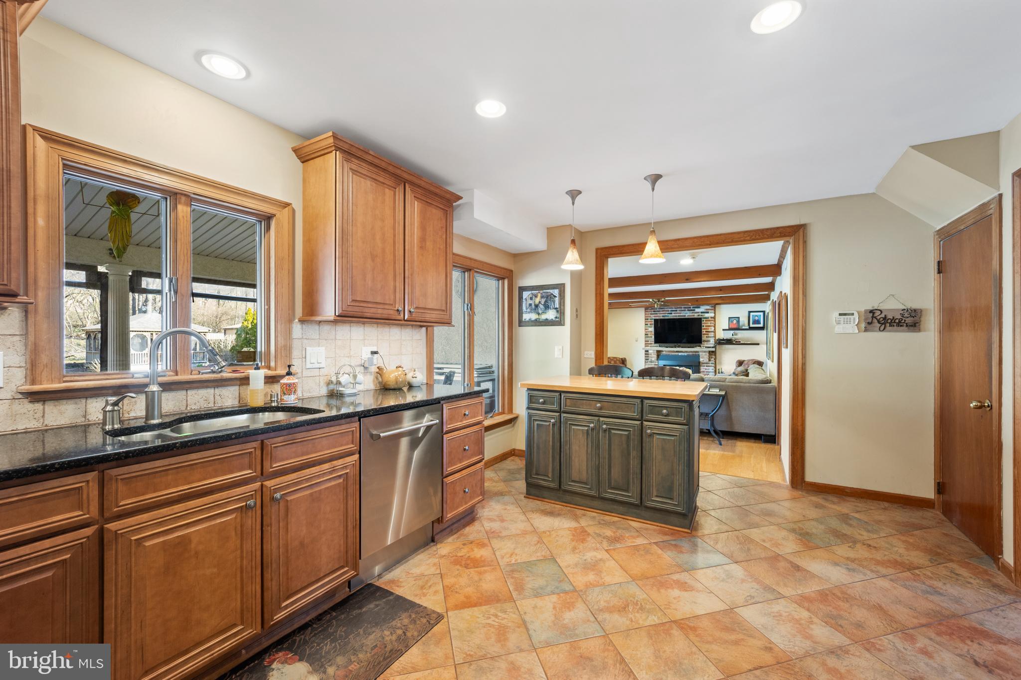 316 Centennial Road Warminster, PA 18974 - Photo 15 of 53 Gallery Image 15