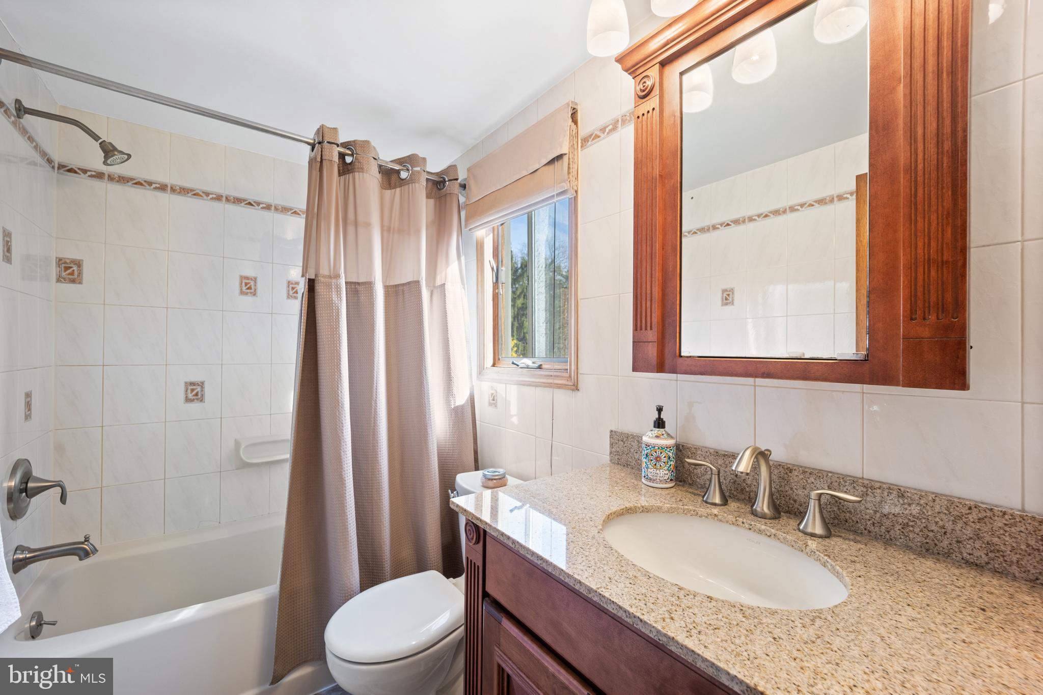316 Centennial Road Warminster, PA 18974 - Photo 21 of 53 Gallery Image 21