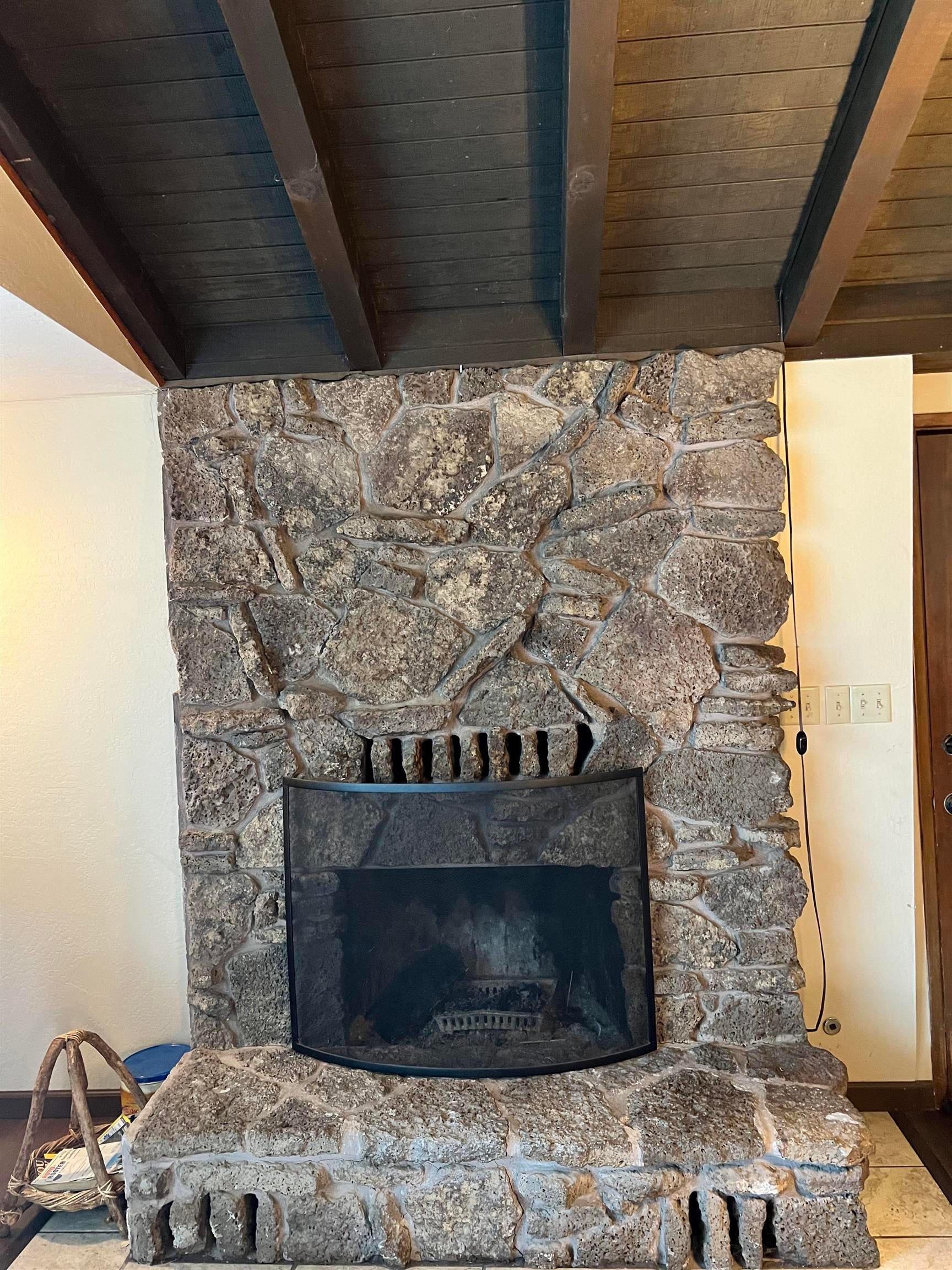 16741 Sanders Road Weed, CA 96094 - Photo 7 of 26 Gallery Image 7