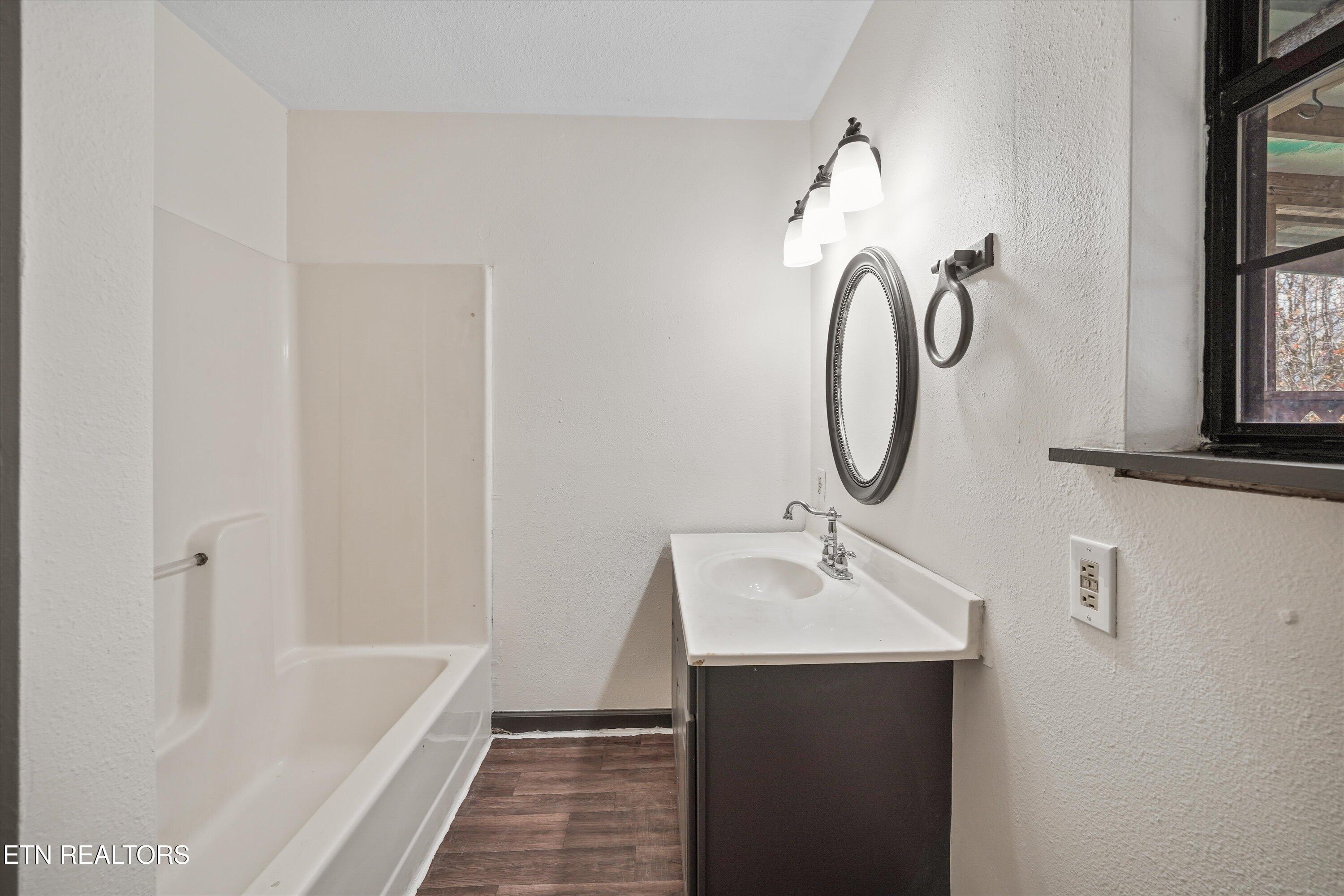 126 County Road 78 Riceville, TN 37370 - Photo 11 of 47 11-126 Co Rd 78 21