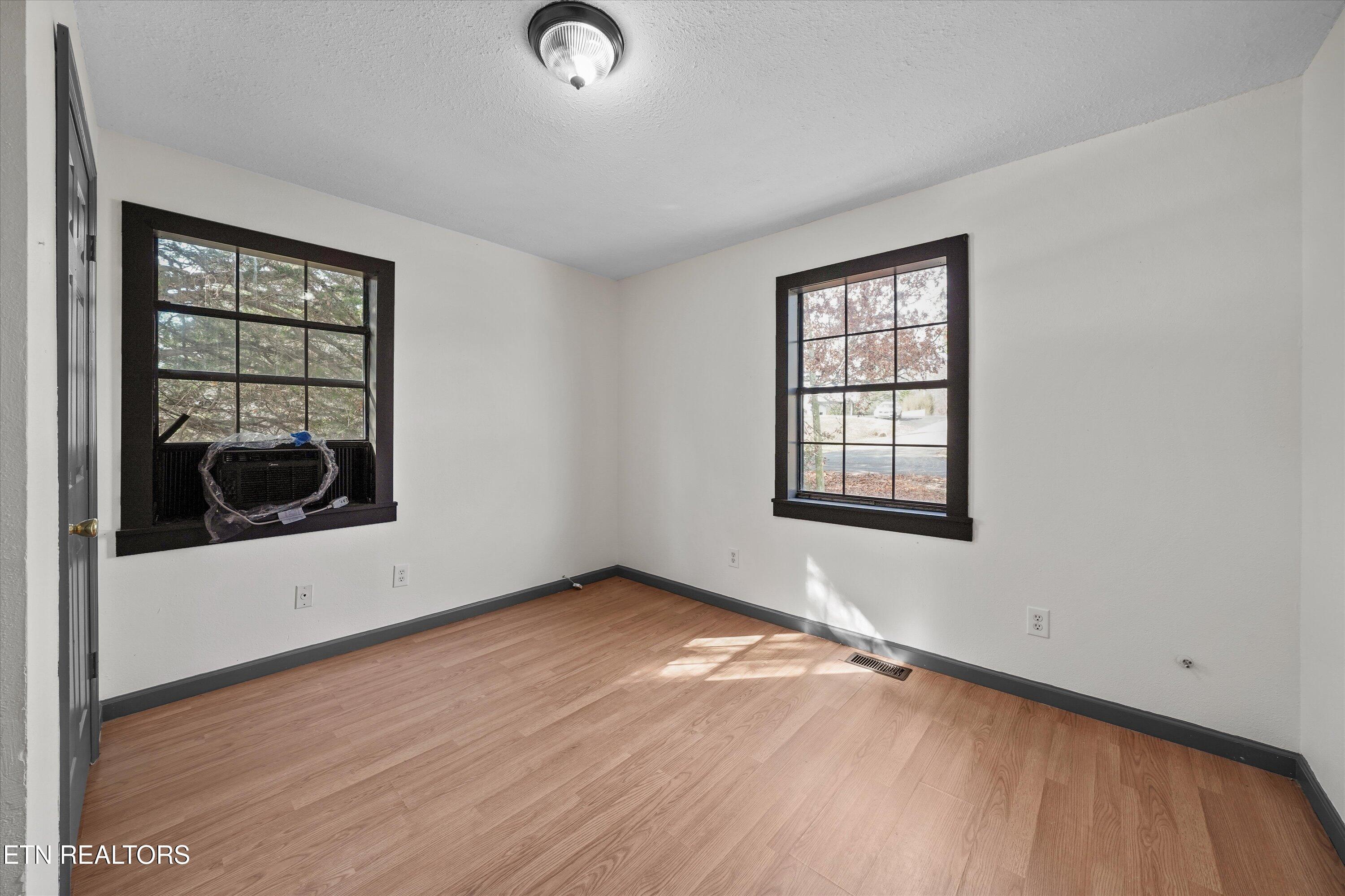 126 County Road 78 Riceville, TN 37370 - Photo 14 of 47 14-126 Co Rd 78 24