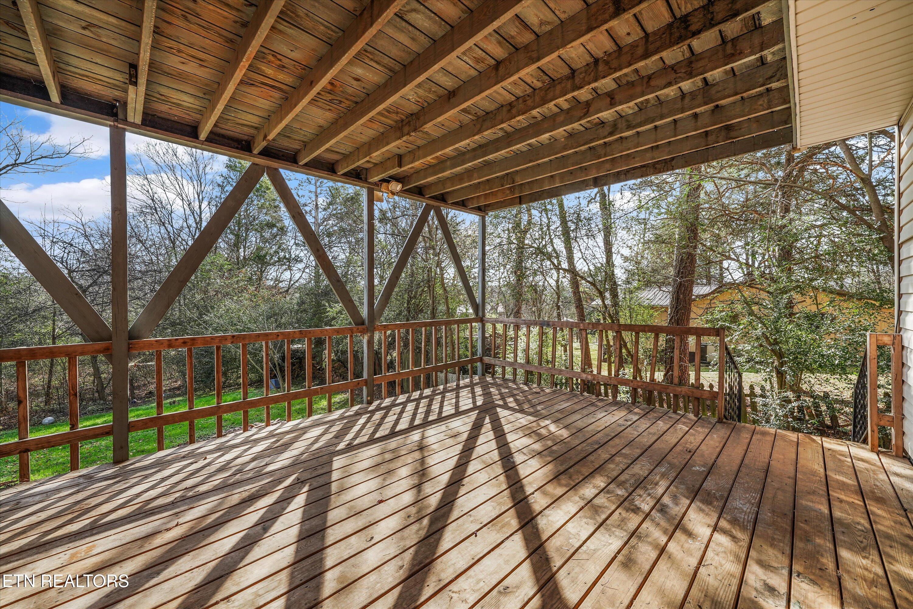 126 County Road 78 Riceville, TN 37370 - Photo 18 of 47 18-126 Co Rd 78 28