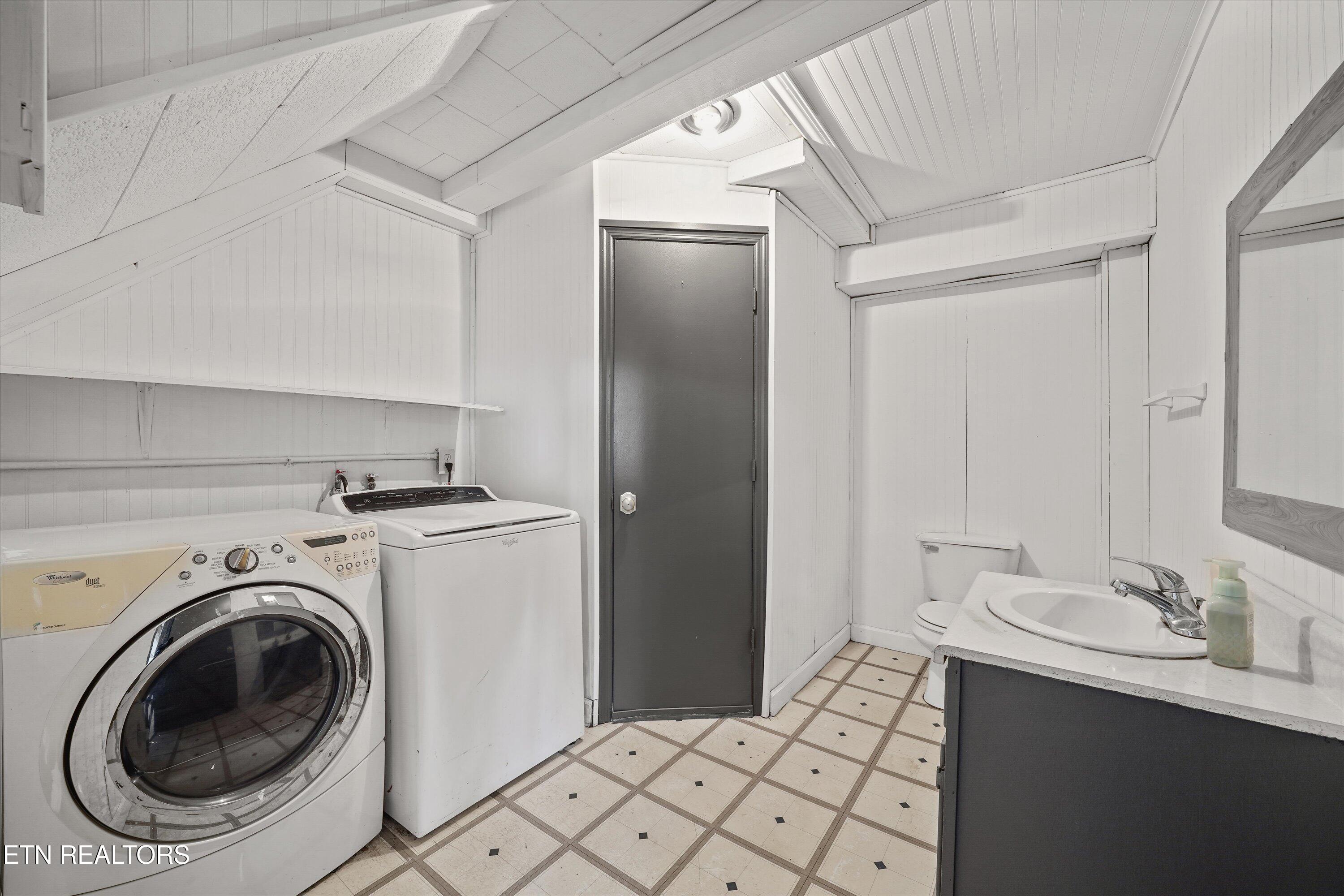 126 County Road 78 Riceville, TN 37370 - Photo 6 of 47 06-126 Co Rd 78 16