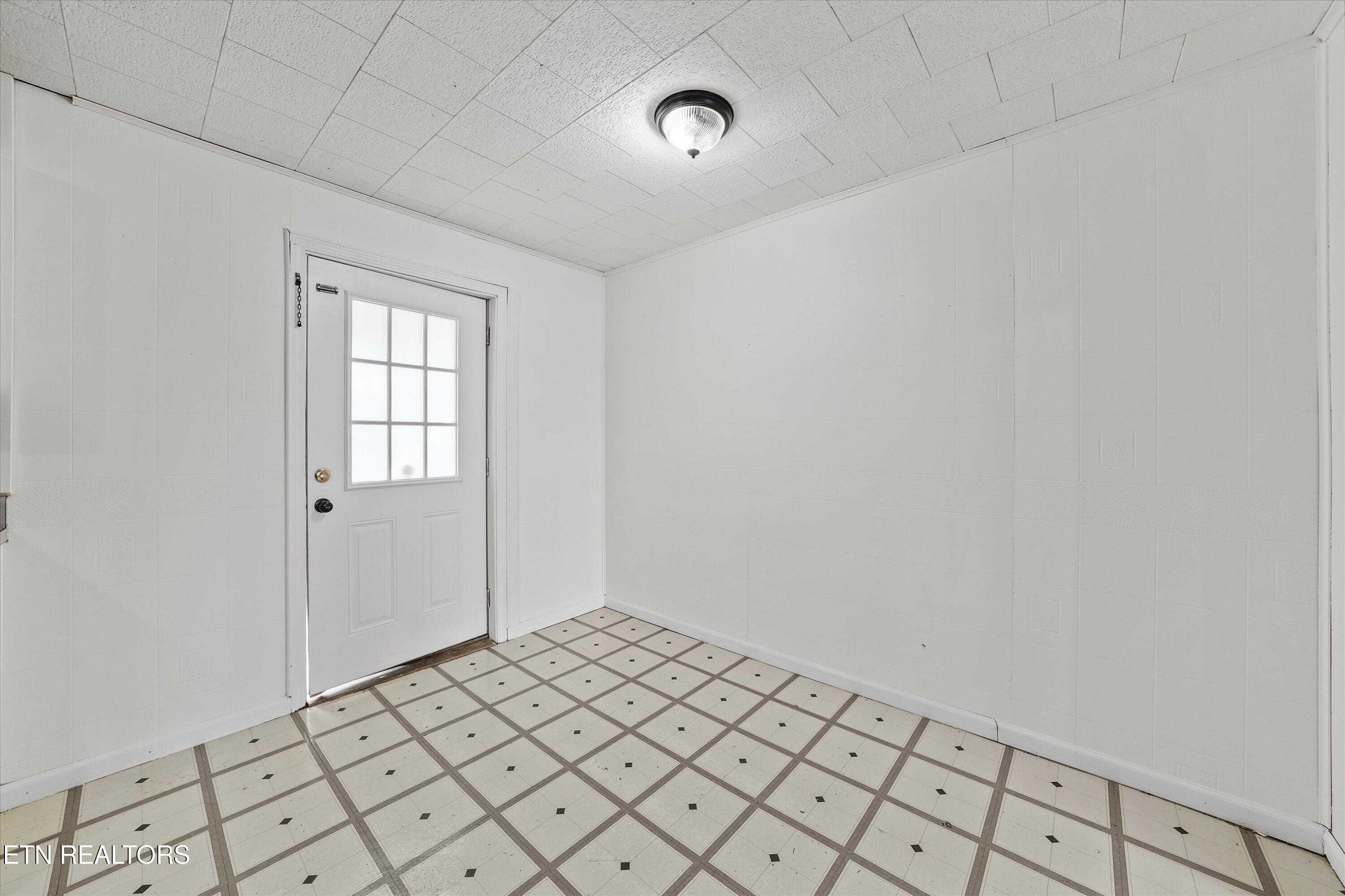 126 County Road 78 Riceville, TN 37370 - Photo 10 of 47 10-126 Co Rd 78 20