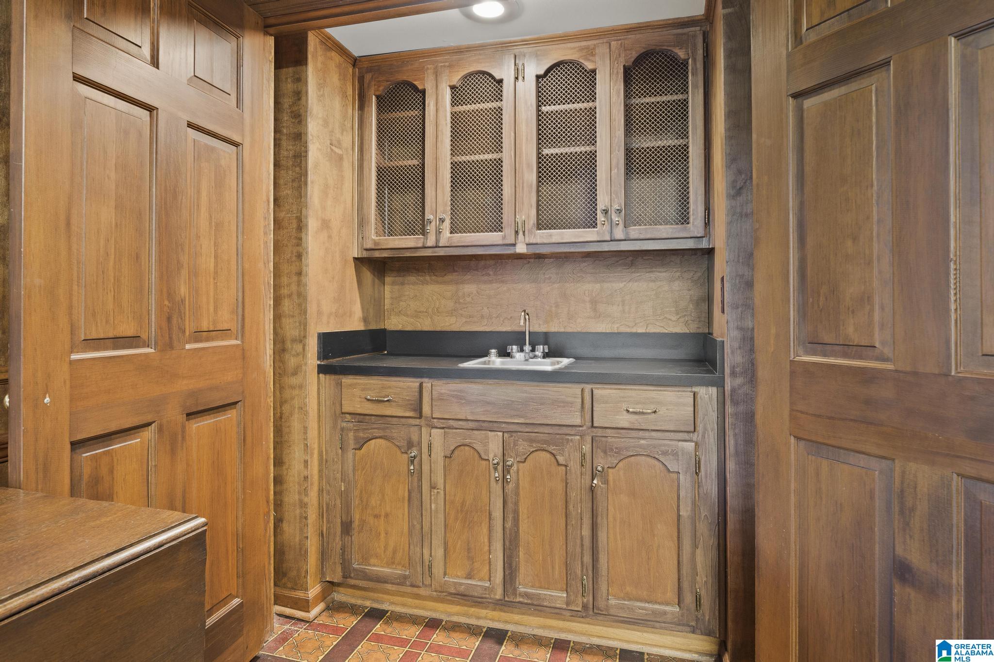 3517 Springhill Road Birmingham, AL 35223 - Photo 34 of 43