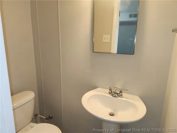 $850 | 301 A Faison Avenue, Fayetteville, NC 28304
