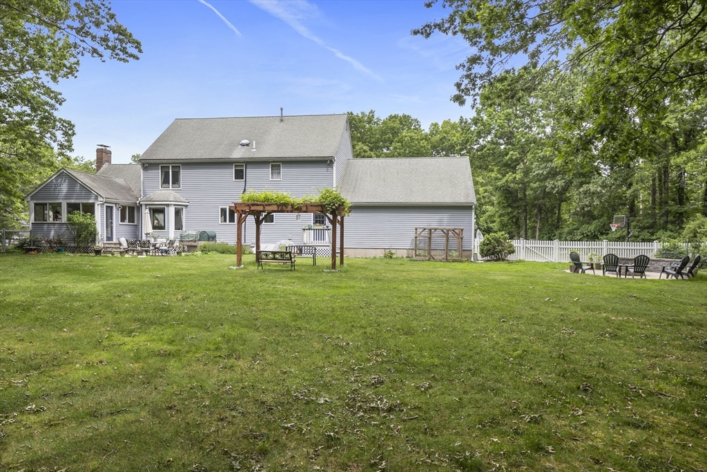 15 Juniper Road Sharon, MA 02067 - Photo 39 of 42