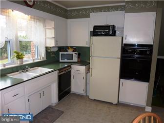 2406 Van Reed Road Reading, PA 19609 - Photo 9 of 11 Gallery Image 9