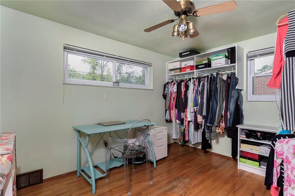 773 Hamil Road Verona, PA 15147 - Photo 13 of 25 Gallery Image 13