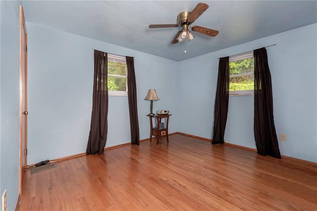773 Hamil Road Verona, PA 15147 - Photo 16 of 25 Gallery Image 16
