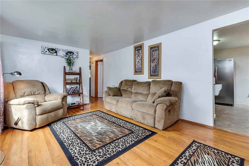 773 Hamil Road Verona, PA 15147 - Photo 5 of 25 Gallery Image 5