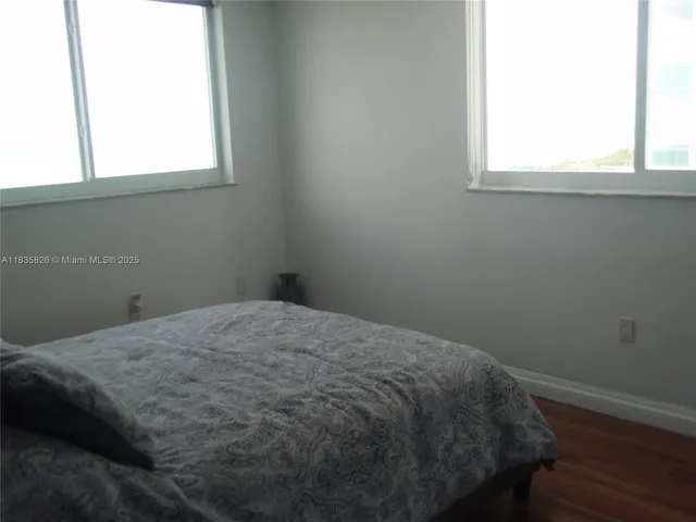 $1,899 | Port Royale, Miami Beach, FL 33141