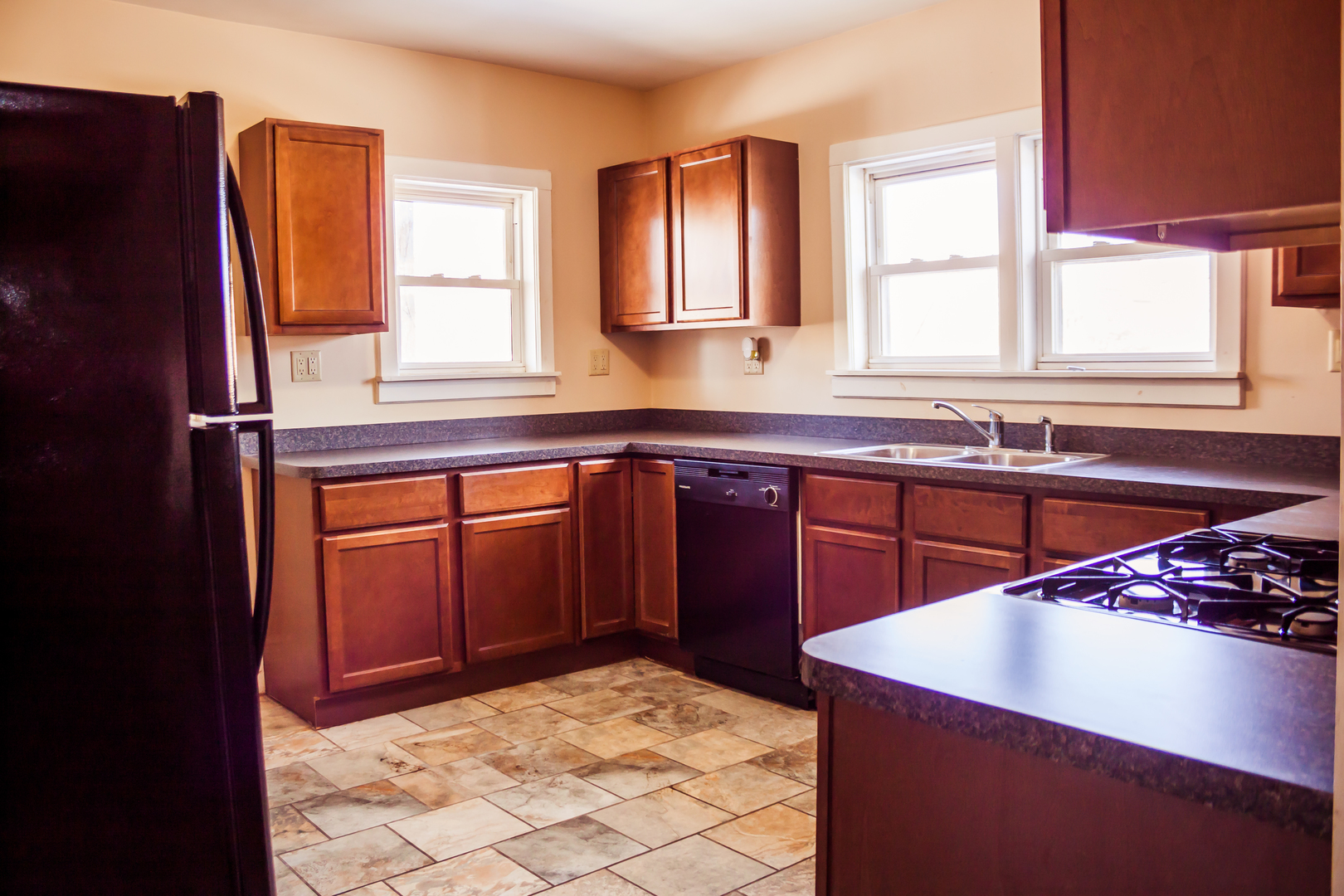 419 South Harrison Avenue Kankakee, IL 60901 - Photo 8 of 39