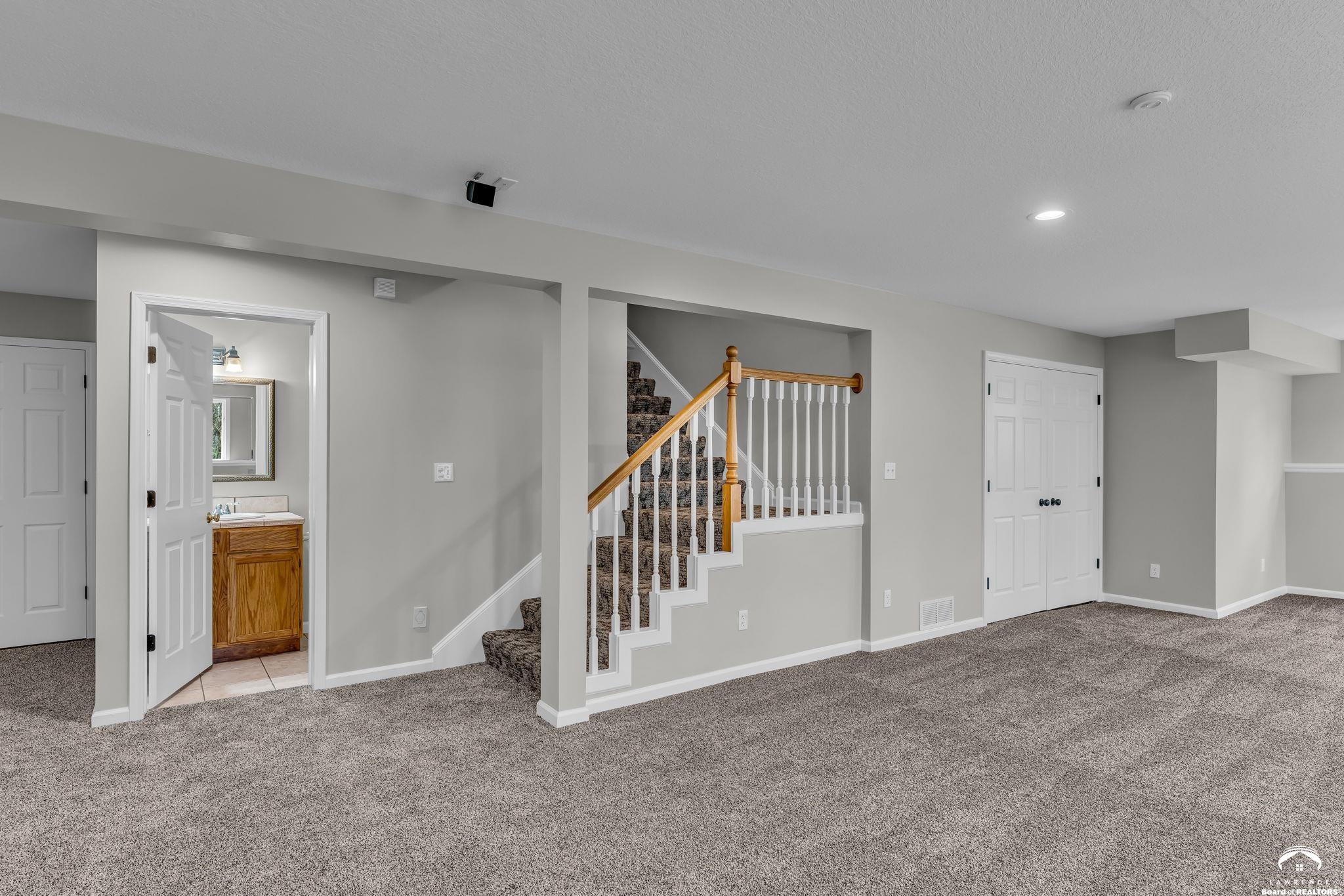 1124 Dubs Court Lawrence, KS 66049 - Photo 51 of 69