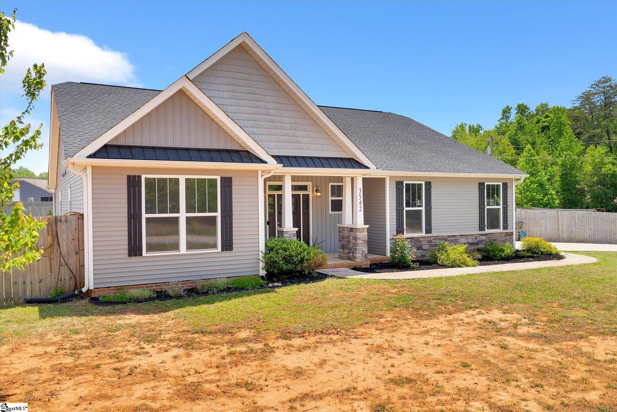 3542 Highway 414 Landrum, SC 29356 - Photo 1 of 39