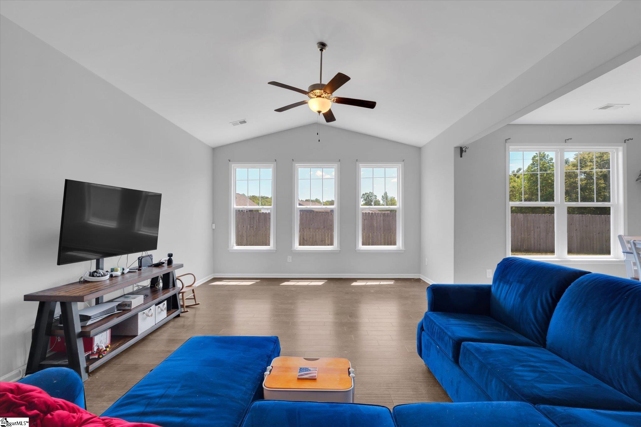 3542 Highway 414 Landrum, SC 29356 - Photo 14 of 39