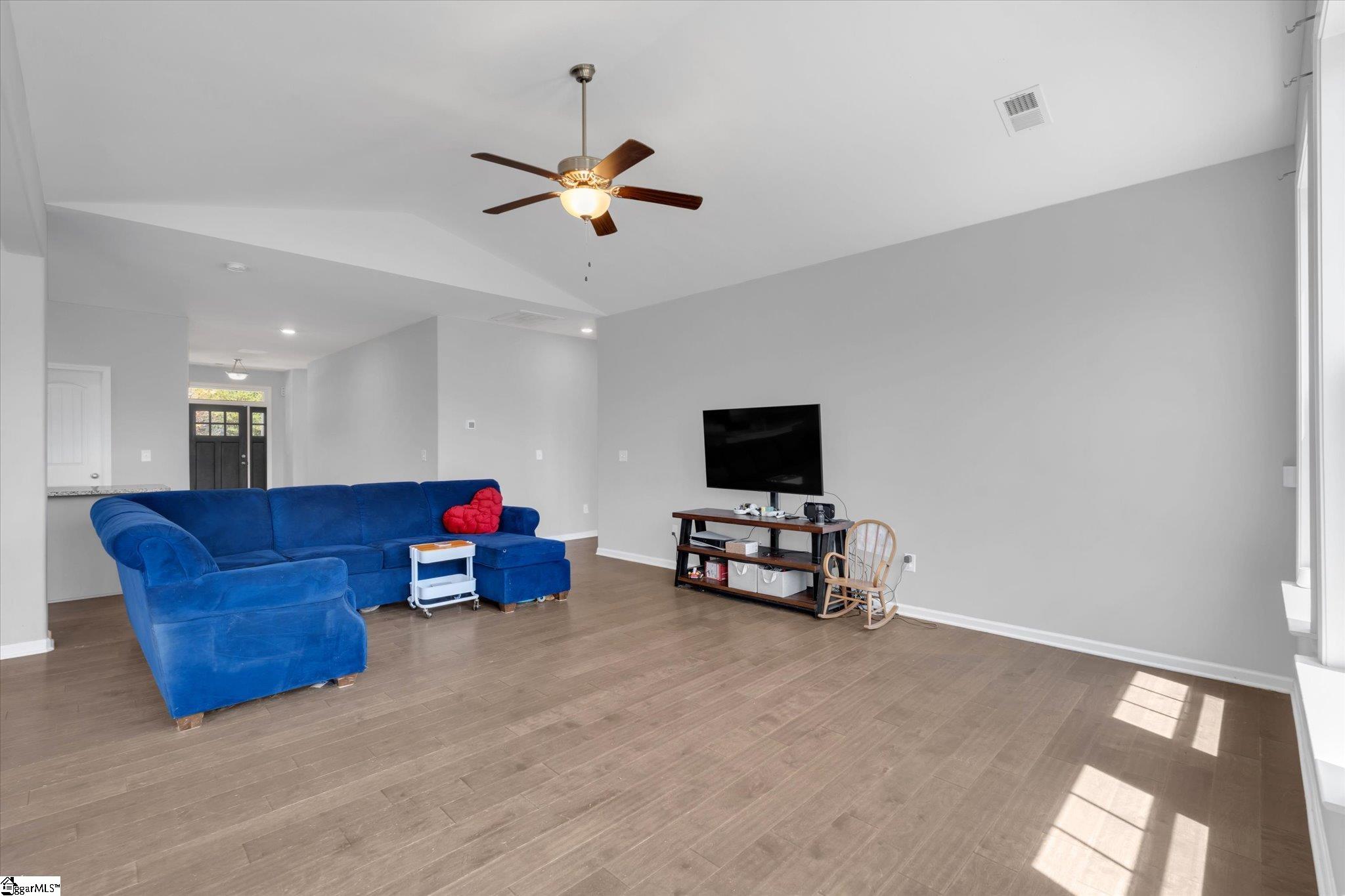 3542 Highway 414 Landrum, SC 29356 - Photo 17 of 39