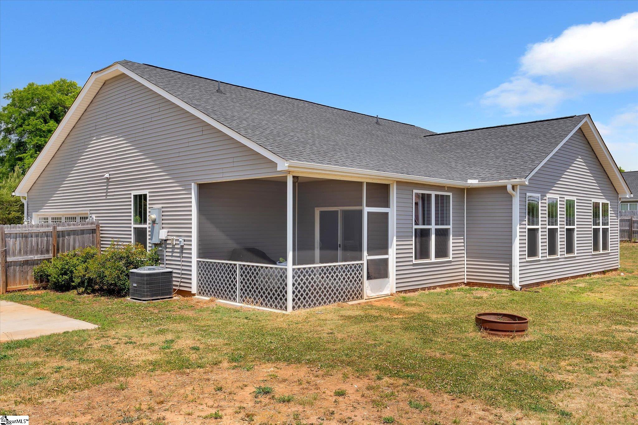 3542 Highway 414 Landrum, SC 29356 - Photo 29 of 39