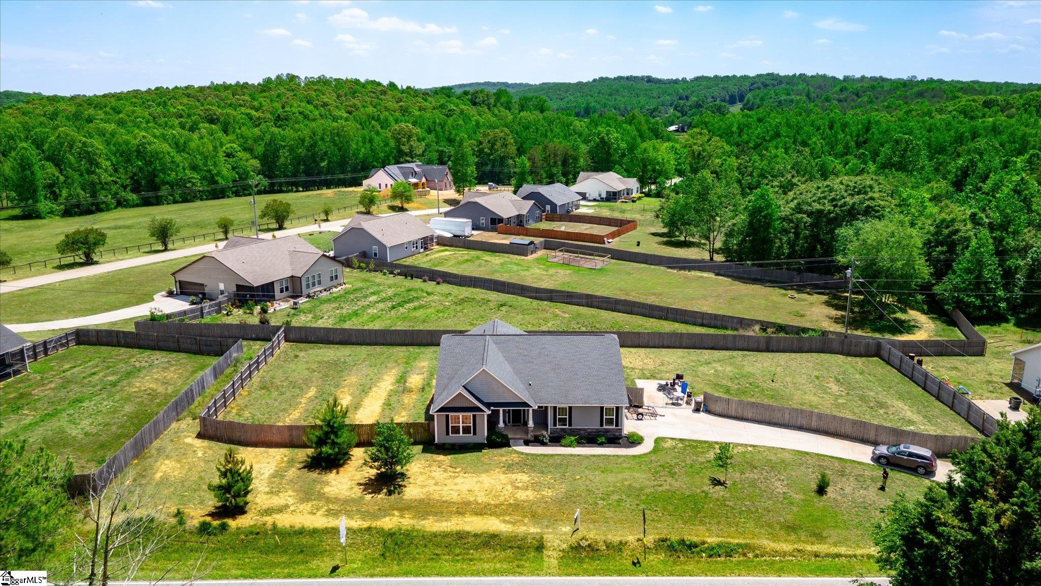 3542 Highway 414 Landrum, SC 29356 - Photo 35 of 39