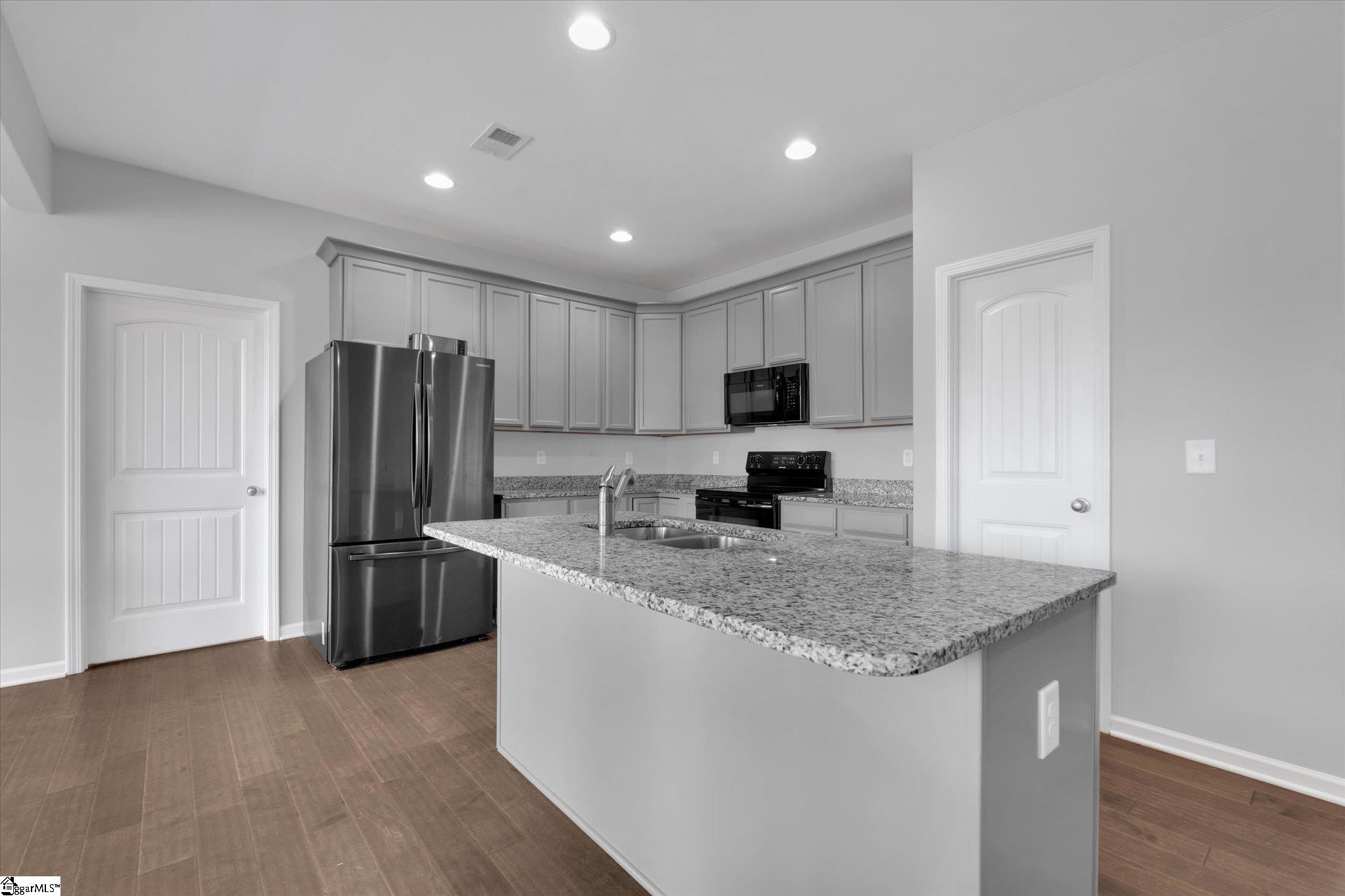 3542 Highway 414 Landrum, SC 29356 - Photo 8 of 39
