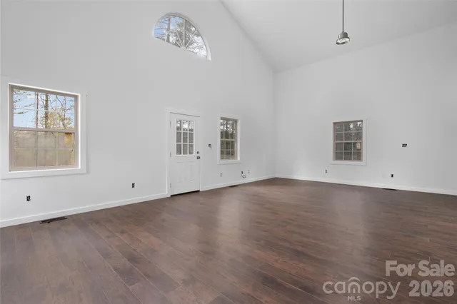 $335,000 | 109 Tumblebug Trail Road, Flat Rock, NC 28731