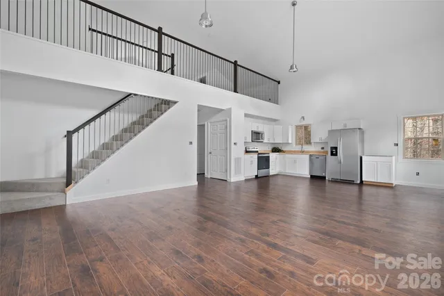 $335,000 | 109 Tumblebug Trail Road, Flat Rock, NC 28731