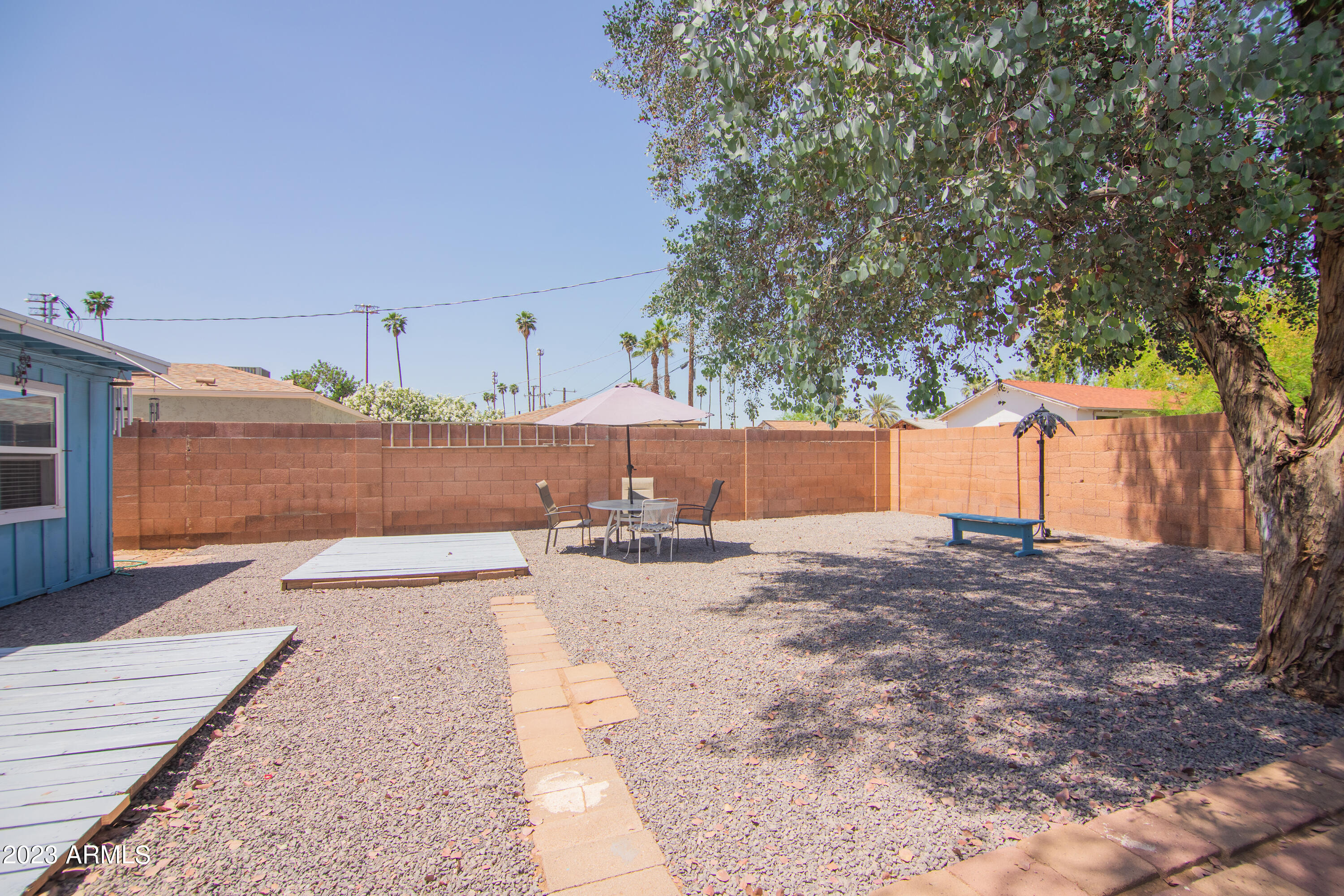 1318 East Granada Road Phoenix, AZ 85006 - Photo 38 of 38 a view of a backyard
