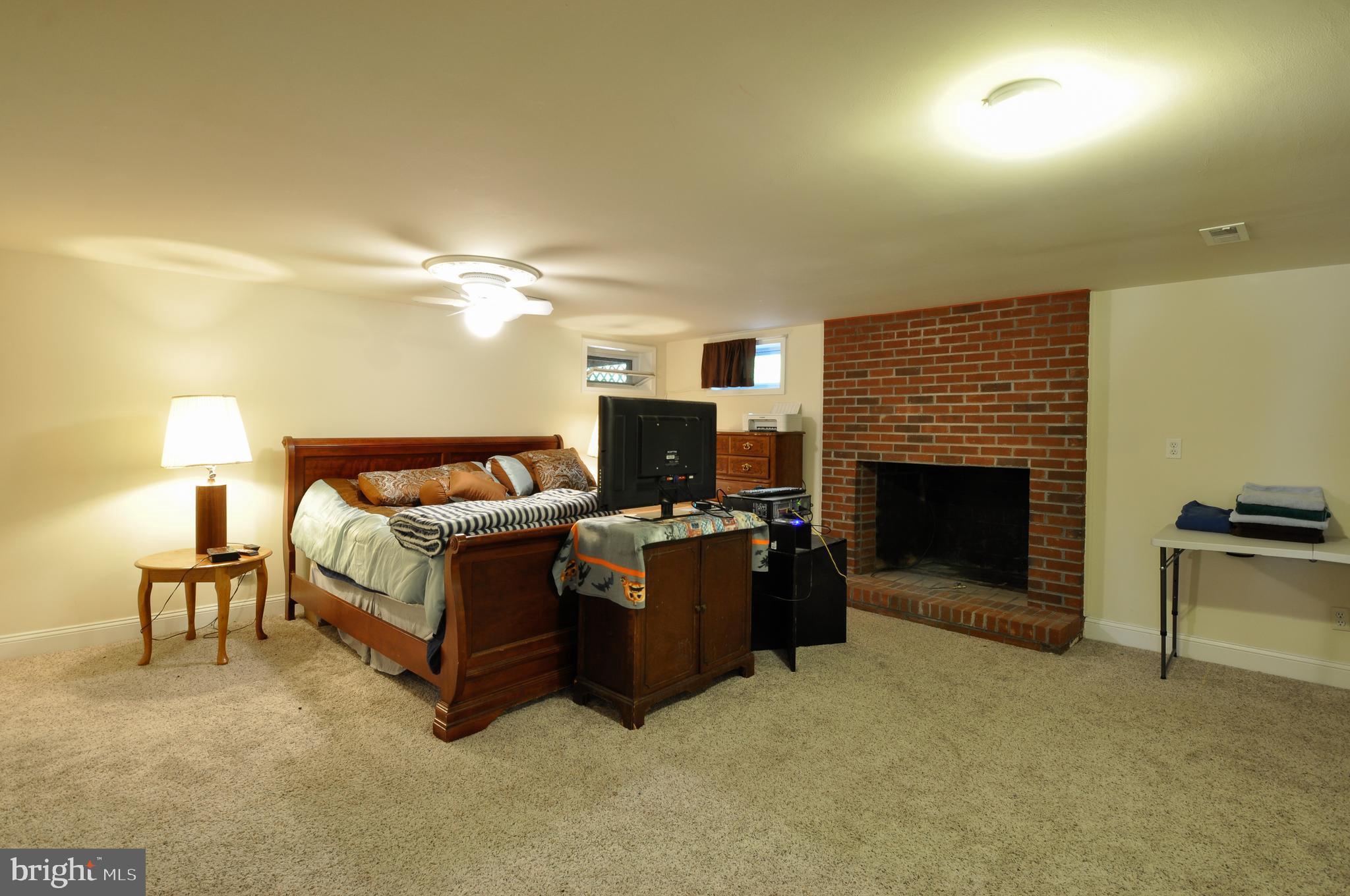 276 Richards Ferry Road Fredericksburg, VA 22406 - Photo 24 of 38 Family Room
