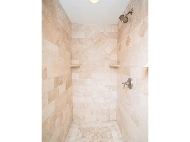 $1,890 | 1906 Woodland Avenue, Unit A, Austin, TX 78741