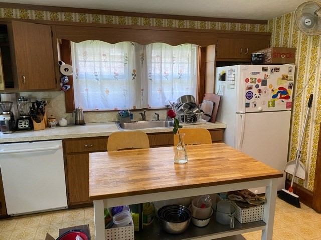 86 Highview Avenue Melrose, MA 02176 - Photo 7 of 10