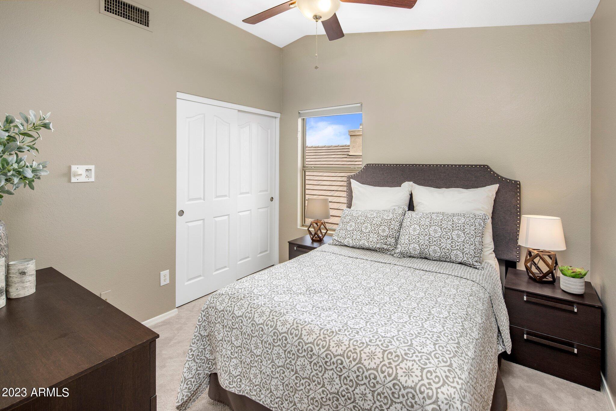 4527 East Gatewood Road Phoenix, AZ 85050 - Photo 21 of 33 2nd Bedroom