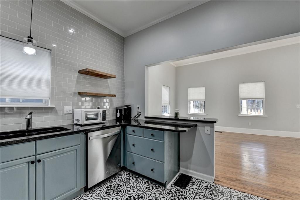 606 Irwin Street Northeast Atlanta, GA 30312 - Photo 18 of 49