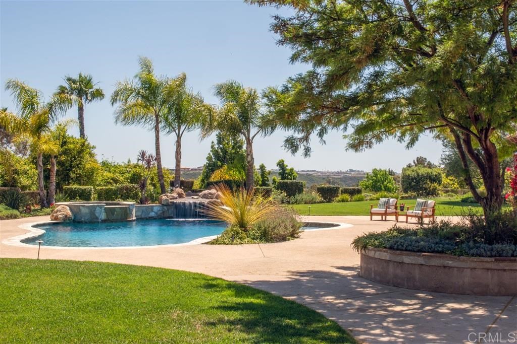 14778 El Rodeo Court Rancho Santa Fe, CA 92067 - Photo 5 of 22