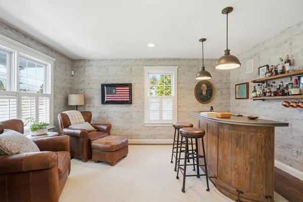 $1,950,000 | 10 Loring Avenue, Kingston, MA 02364