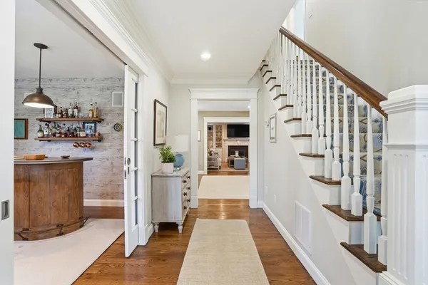 $1,950,000 | 10 Loring Avenue, Kingston, MA 02364