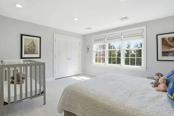 $1,950,000 | 10 Loring Avenue, Kingston, MA 02364