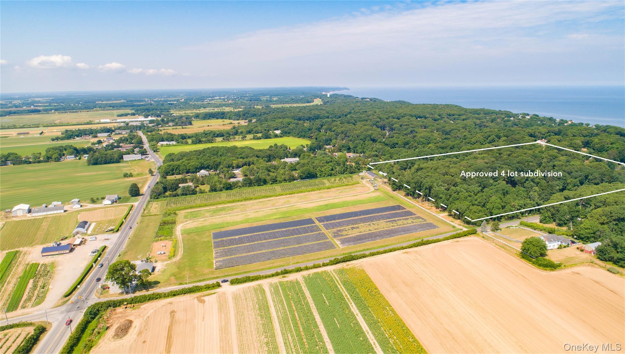 a view of a tennis court