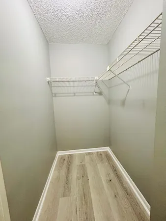 $1,600 | 408 Pine Glen Lane, Unit C2, Greenacres, FL 33463