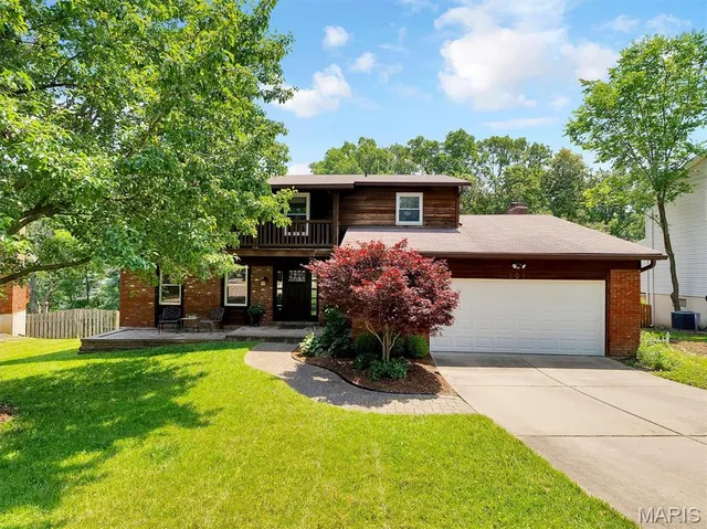 $464,900 | 101 Strecker Road, Ellisville, MO 63011