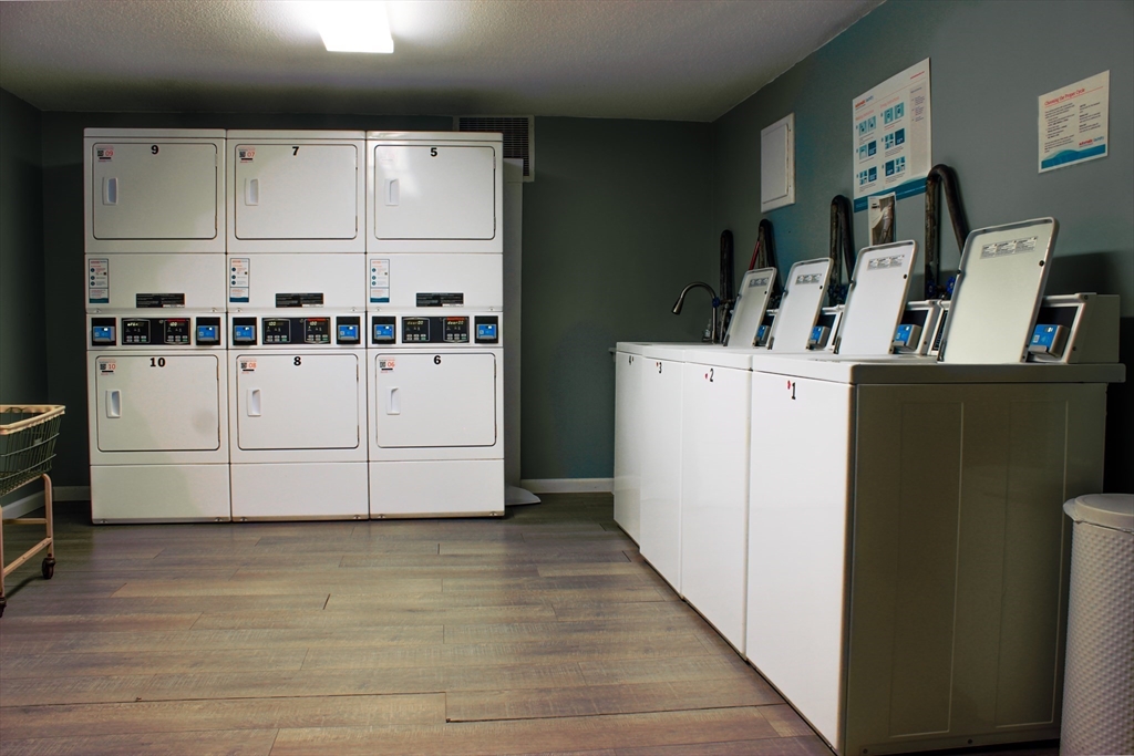1 Summit Drive, Unit 57 Reading, MA 01867 - Photo 6 of 8