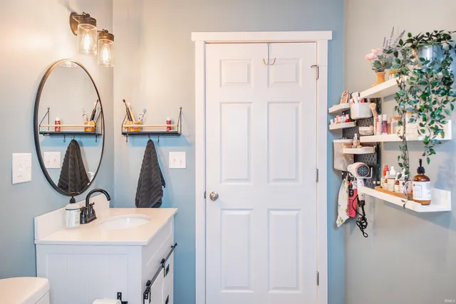 $169,900 | 604 Crawford Street, Mitchell, IN 47446