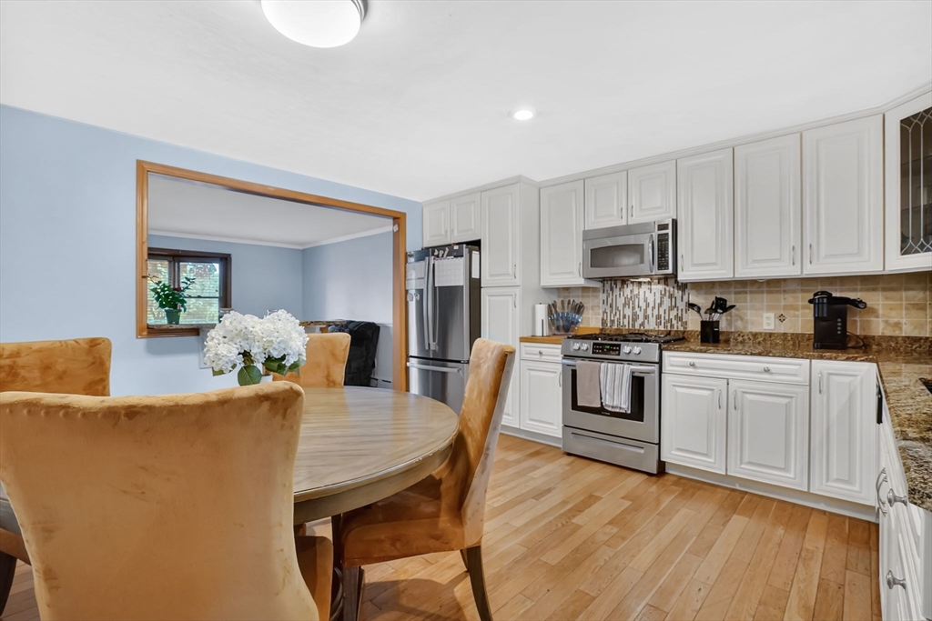 57 Tavistock Street Springfield, MA 01119 - Photo 7 of 21
